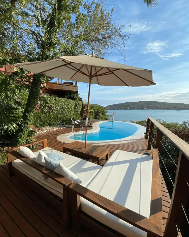 insólito com piscina
